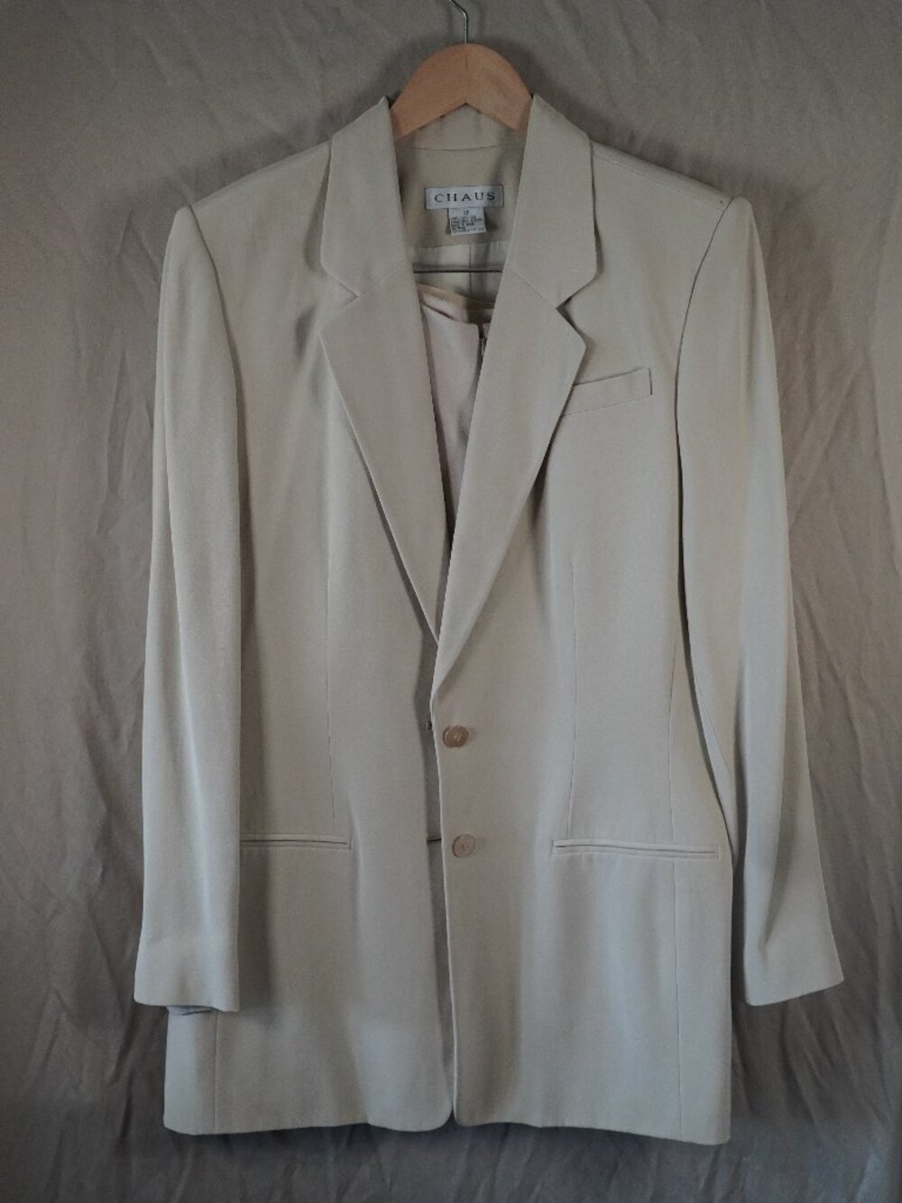 Vintage Chaus cream silk jacket